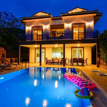 Blue - 4 Bedroom In Hisaroenue * Олудениз