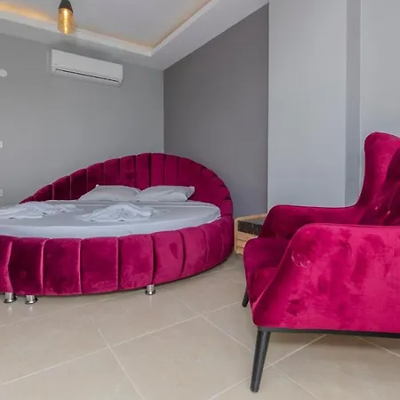 Blue - 4 Bedroom In Hisaroenue Βίλα