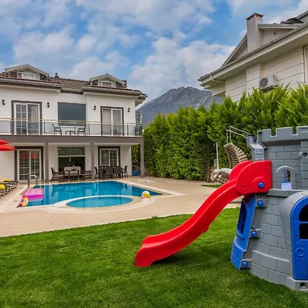Вилла Blue - 4 Bedroom In Hisaroenue Олудениз