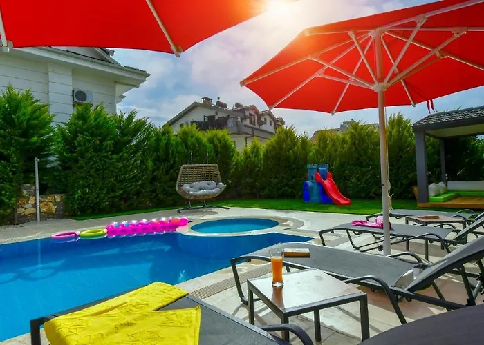 וילה Blue - 4 Bedroom In Hisaroenue אולודניץ