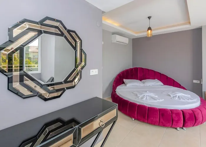 Blue - 4 Bedroom In Hisarönü *