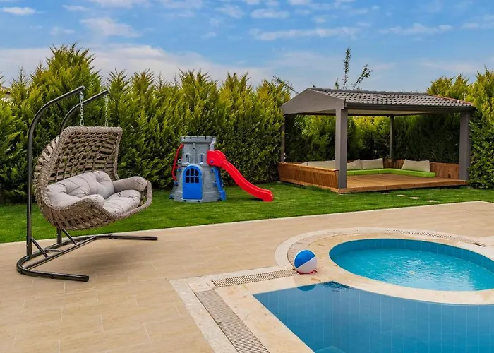 Villa Blue - 4 Bedroom In Hisarönü